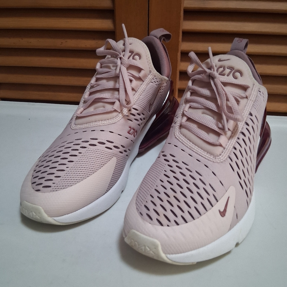 Nike Air Max 270 Soft Pink Women's Sneaker * Size: 8.5 - Picture 3 of 8